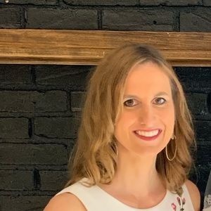 Meet your Posher, Lindsay